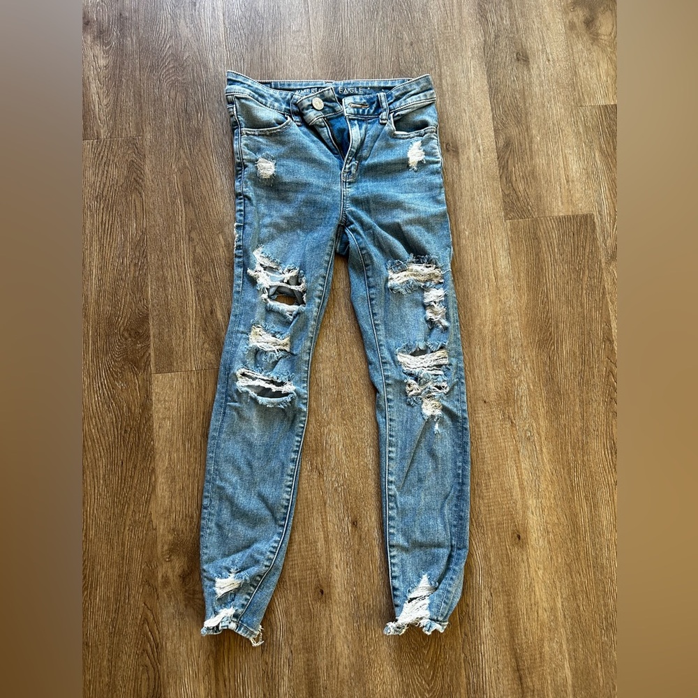 American Eagle blue jeans size next level stretch size 2